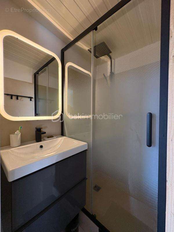 Villa individuelle de 180 m² au coeur de Sainghin-en-Mélantois - 5 chambres - caves- jardin - double garage - photo 10