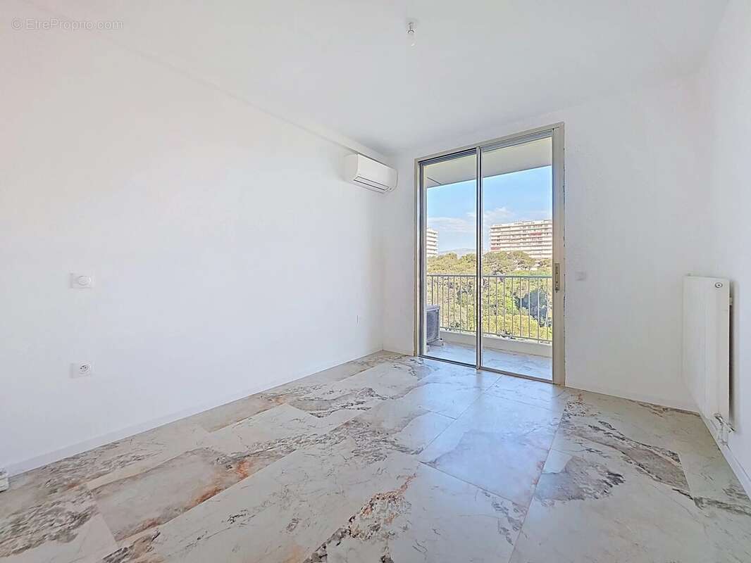 Appartement à CAGNES-SUR-MER