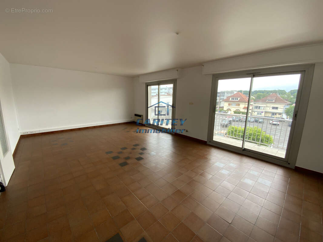 Appartement à LURE