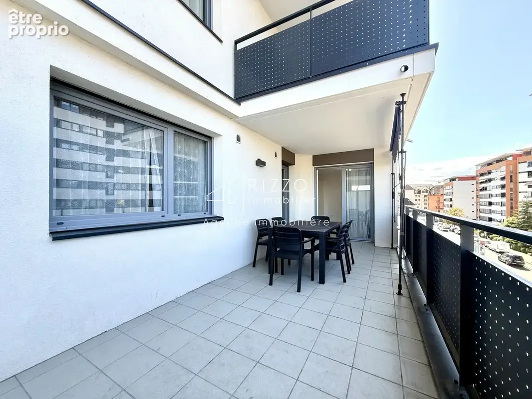 Photo Appartement à Thonon-Les-Bains au prix de 325 000€