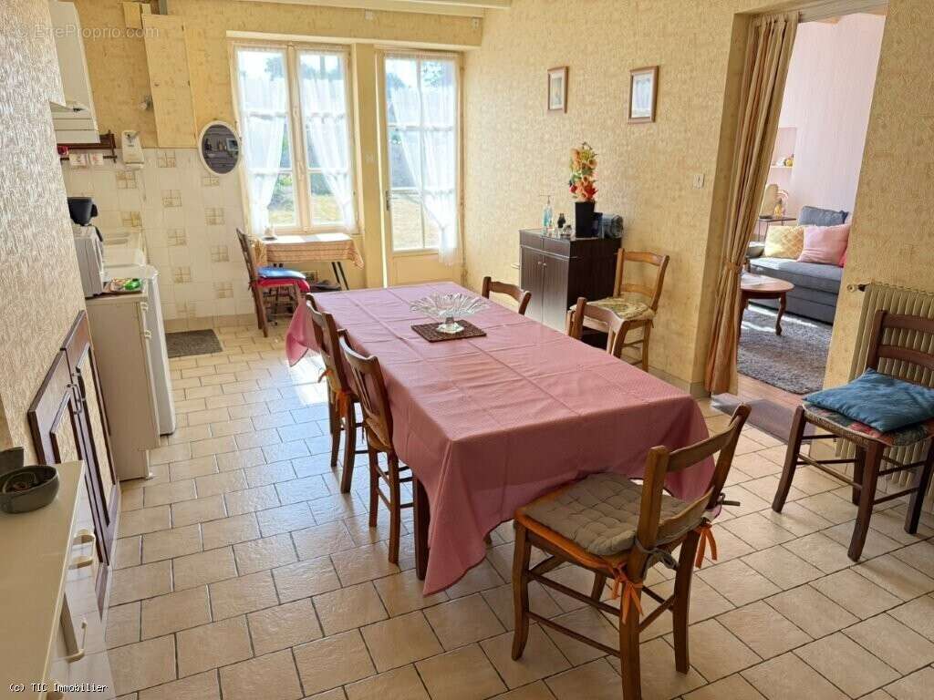 Maison de Campagne Proche Ruffec Avec Grange et Belles Vues - photo 6