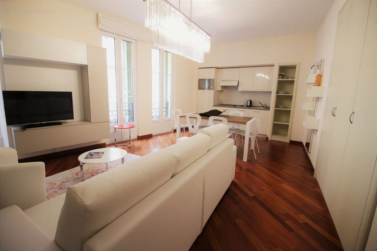 Appartement à MENTON