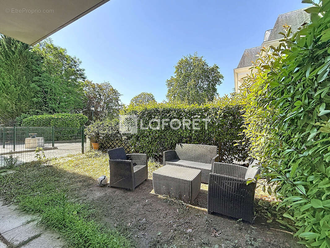 Appartement à SAINT-FARGEAU-PONTHIERRY