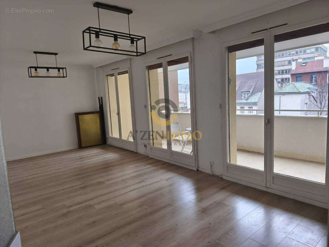 Appartement à POISSY