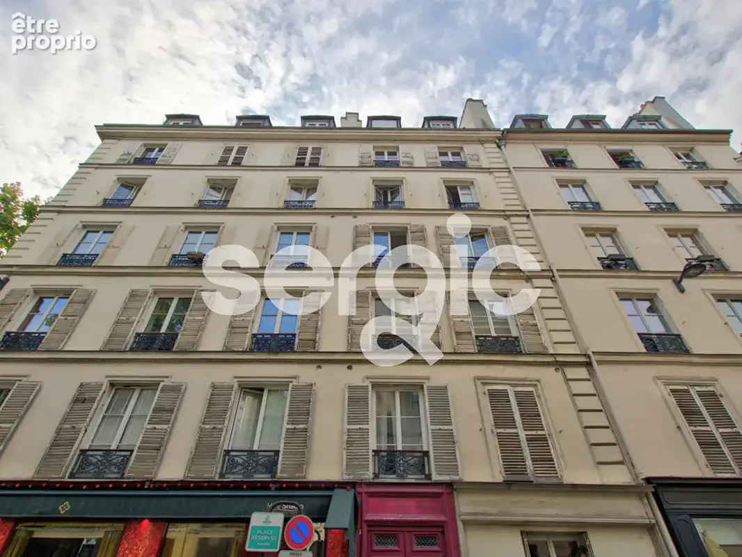 Paris 3ème , Quartier Enfants-Rouges - Studio lumineux à rénover - photo 10