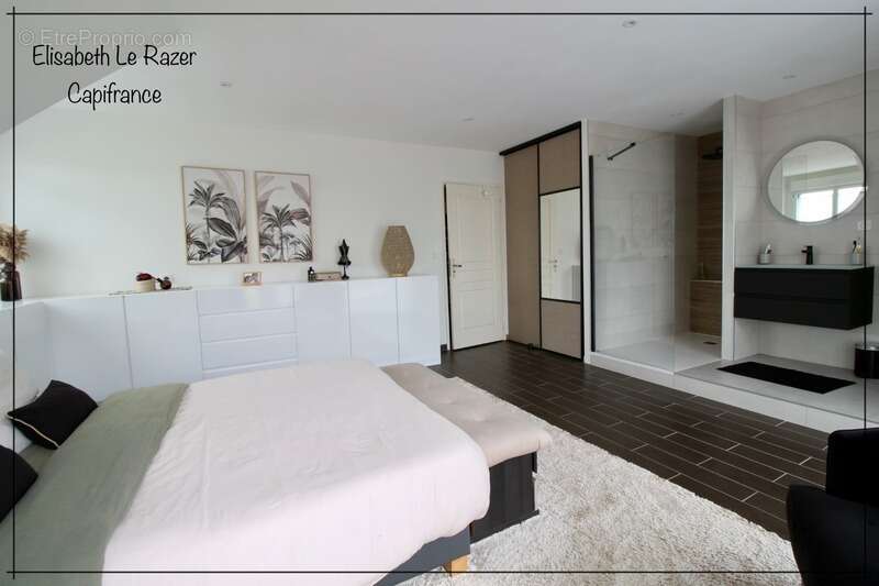 Maison à MONTREUIL-JUIGNE