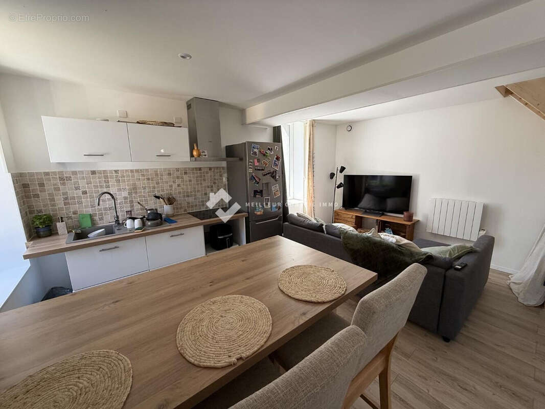 Maison 83 m² à Vouneuil-Sous-Biard  - photo 4