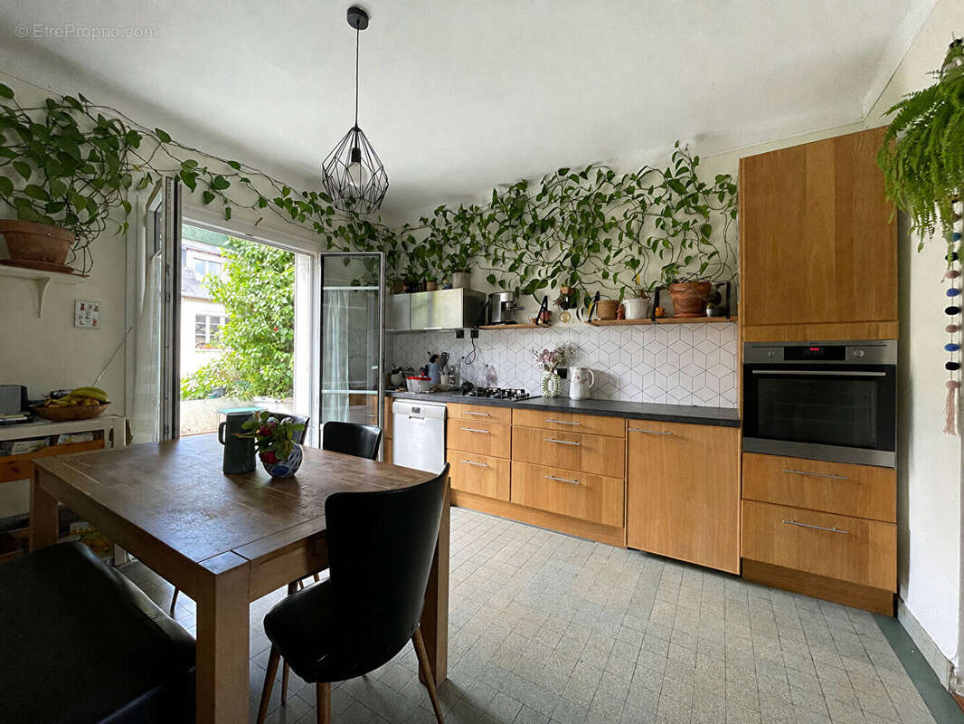 A vendre nouveauté agence giboire maison d'environ 174 m² rennes sacré coeurs / saint-yves - photo 2