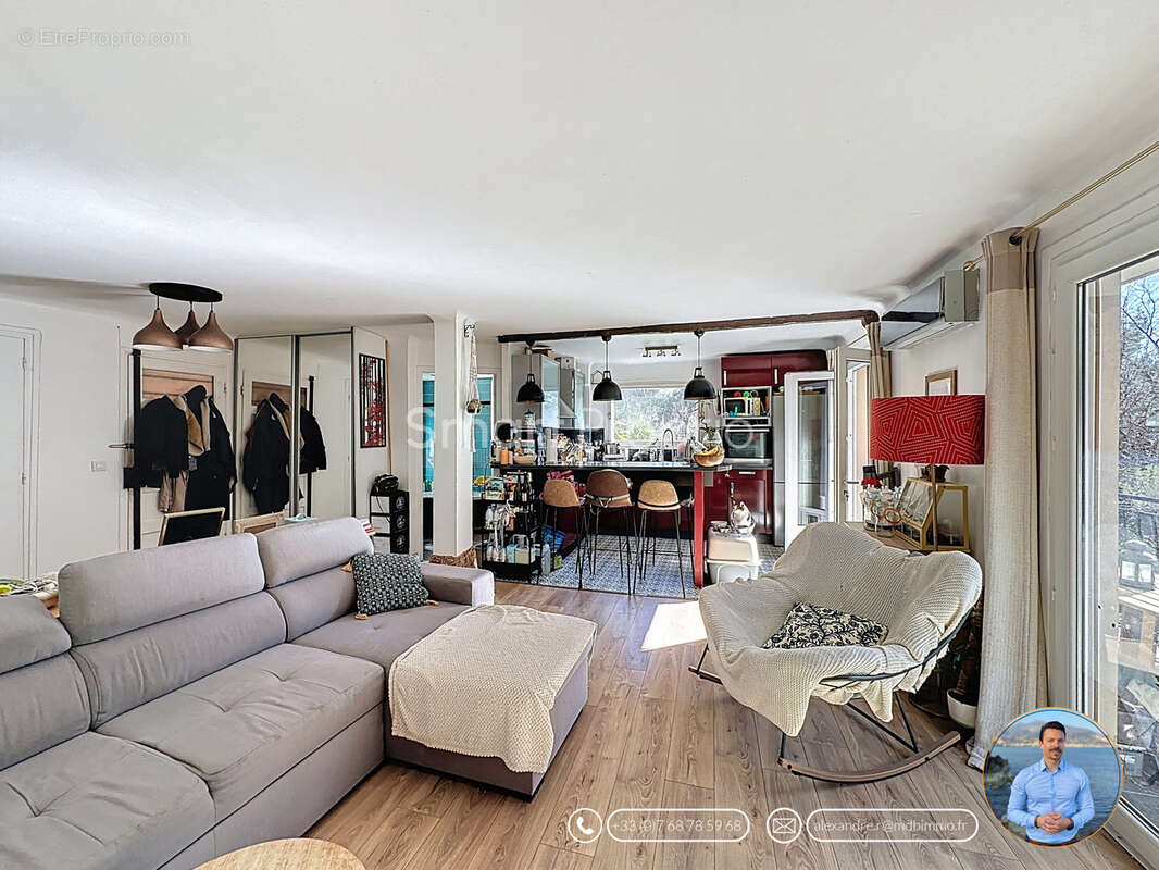 Appartement à ROQUEBRUNE-CAP-MARTIN