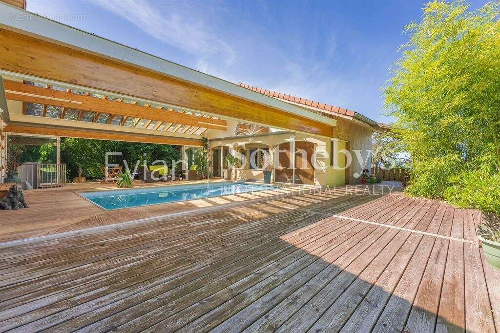 Maison à SAINT-PAUL-EN-CHABLAIS