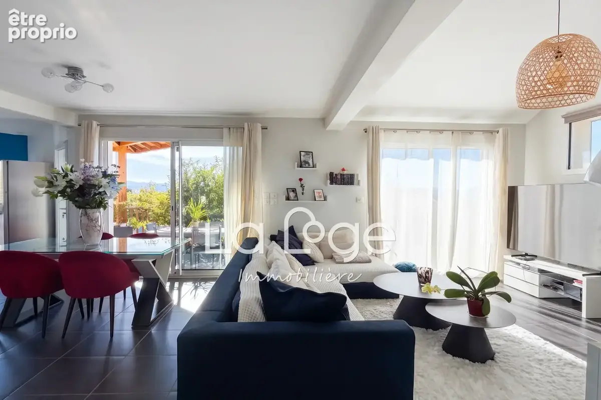 Maison 5 pièces 112 m² à vendre à La Freissinouse (05000) - photo 5