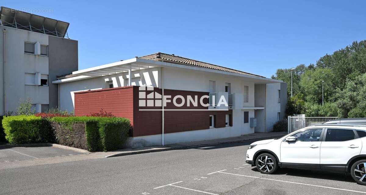 Appartement à SAINT-MARTIN-DE-CRAU