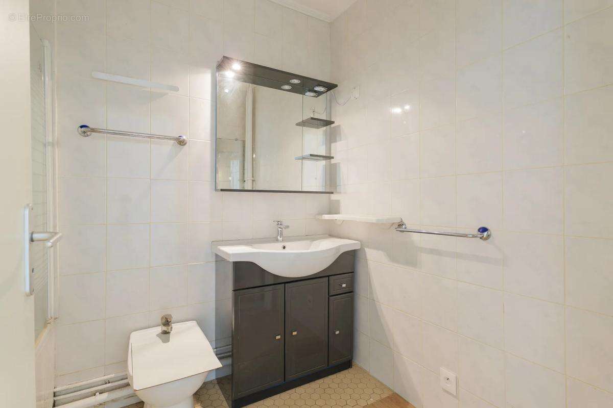 Appartement de 3 pièces de 63 m² à Boissy-Saint-Léger - photo 7
