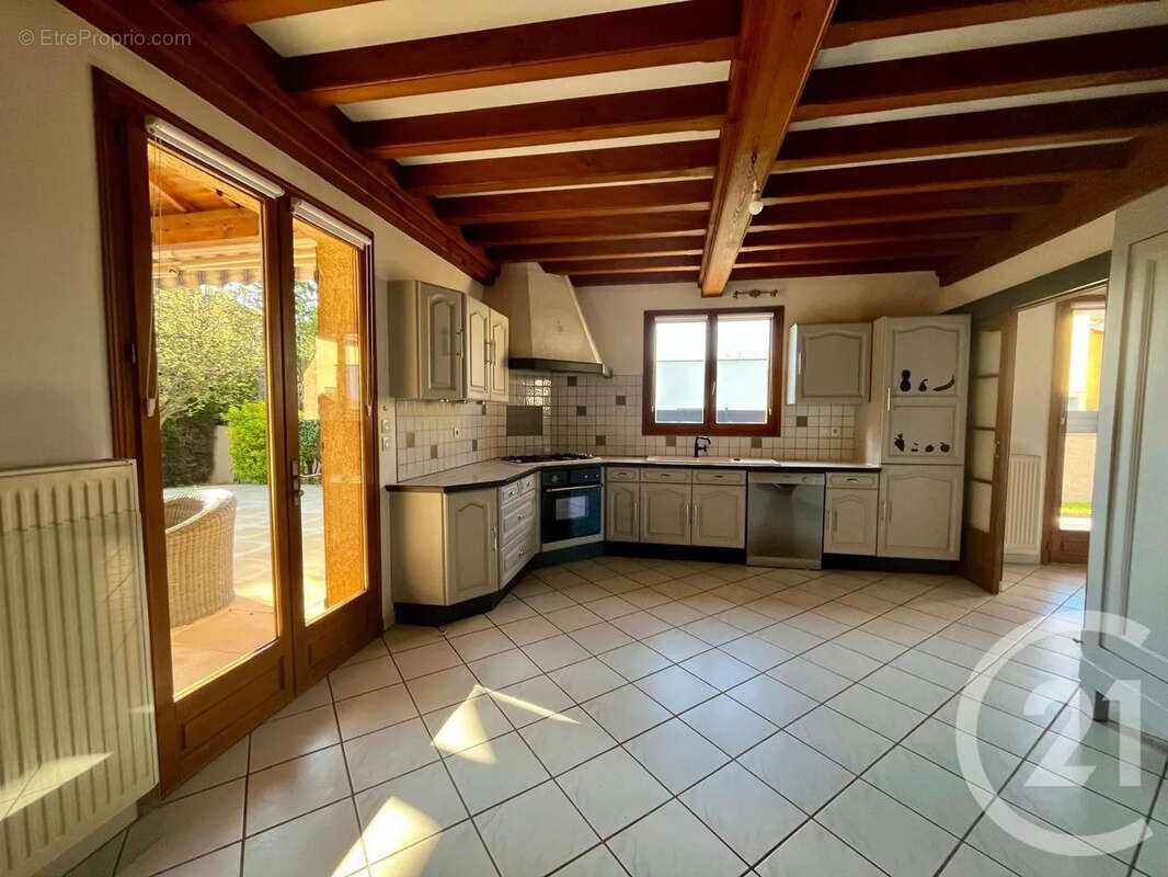 Maison à FRANS