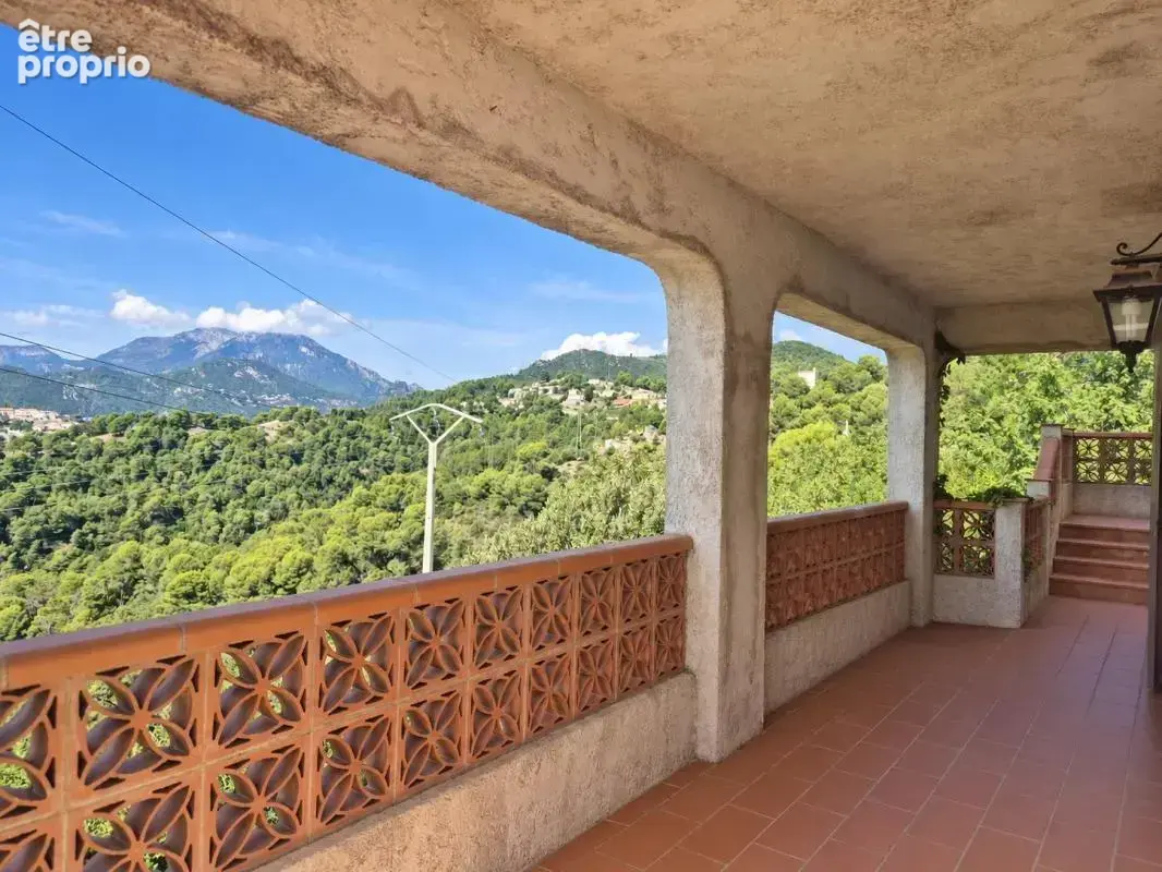 Saint-Martin-du-Var//Maison 5Pièces//140 mM² - photo 14