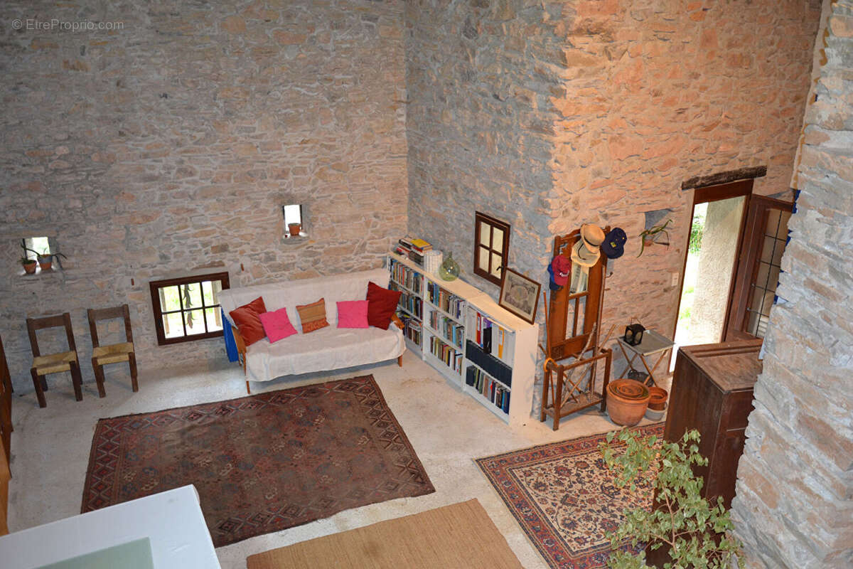 Courniou  Belle demeure style cottage de 210 m2 avec piscine et annexes - photo 5