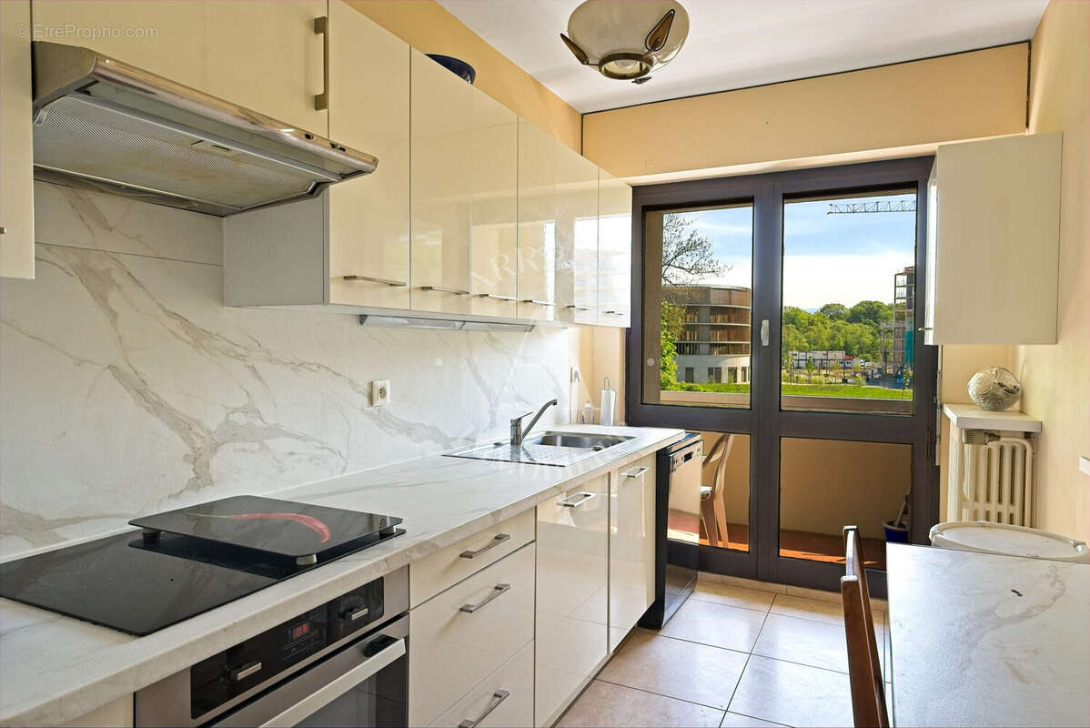 Appartement à FERNEY-VOLTAIRE