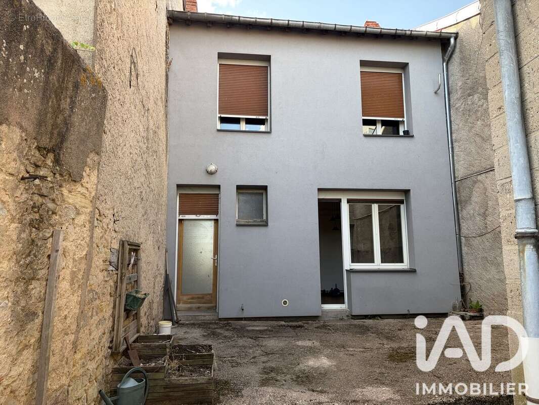 Maison 123 m² à Val-De-Bride  - photo 2