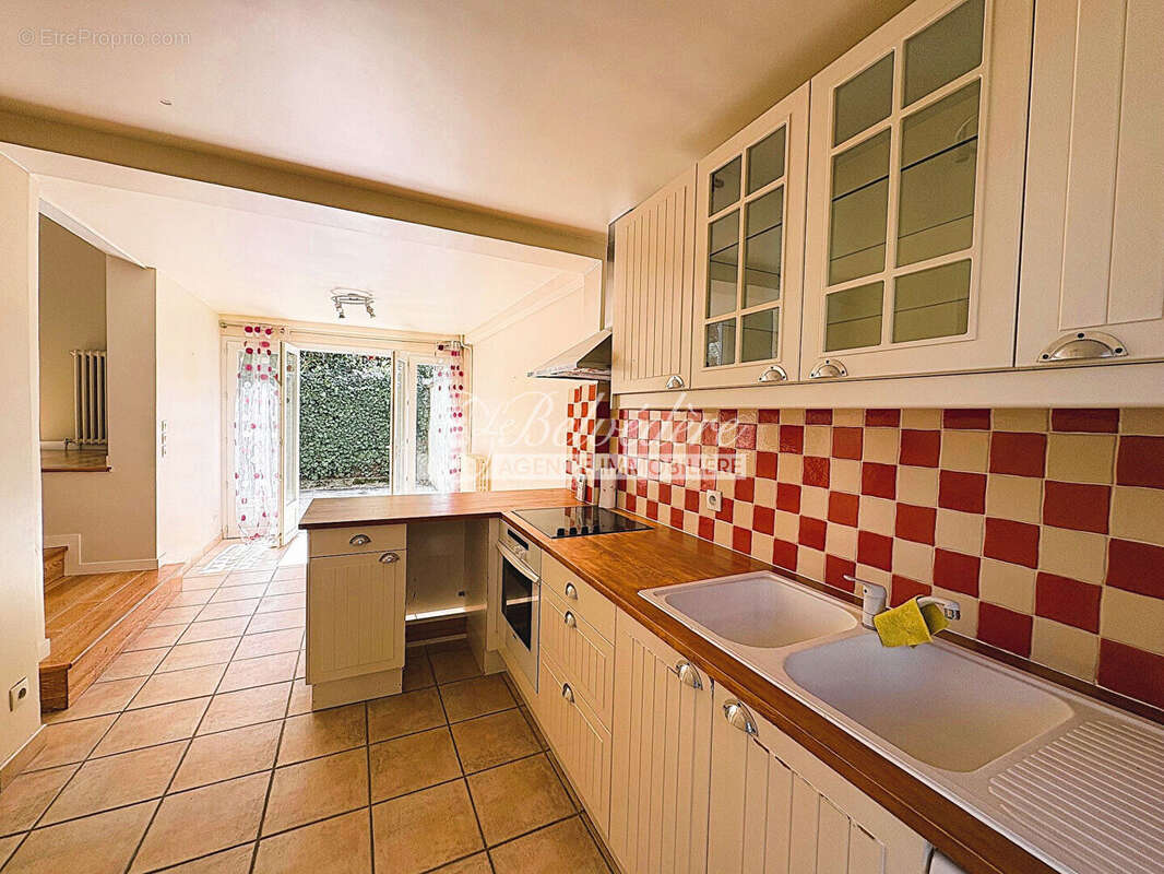 Maison à SAINT-LEU-LA-FORET