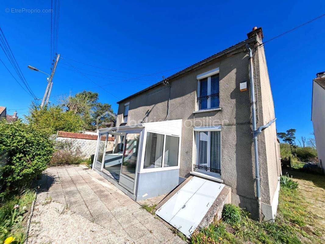 Maison à BOIS-LE-ROI