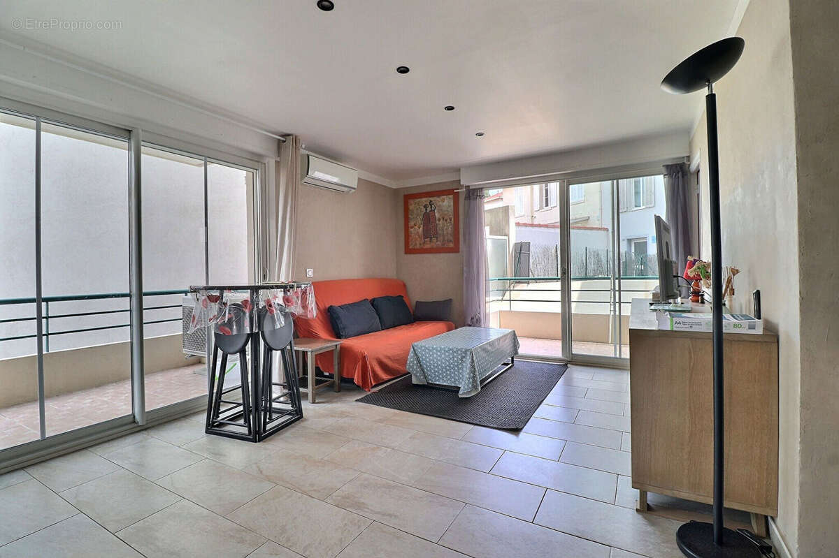 Appartement à SAINT-RAPHAEL