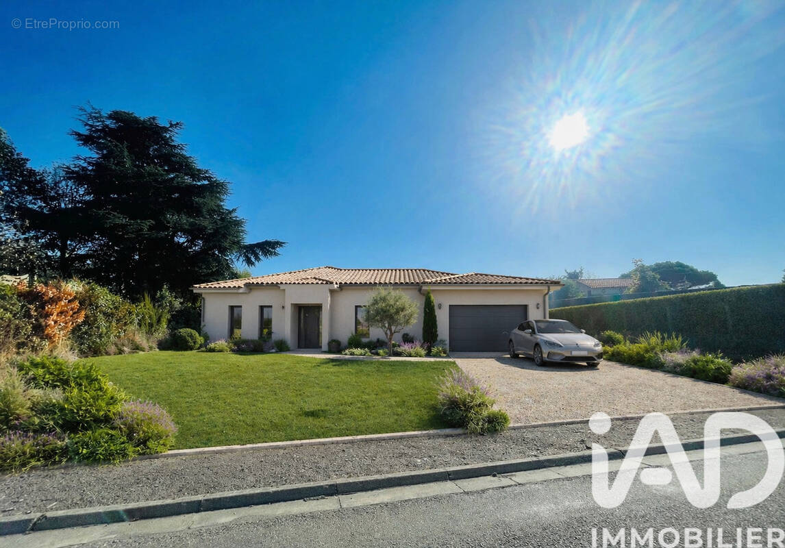 Photo 1 - Terrain à LEOJAC