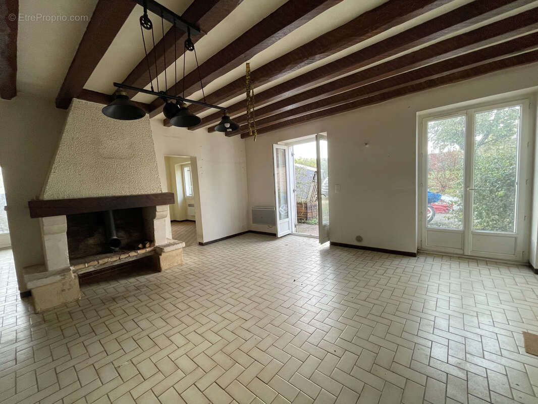 Maison à ALLES-SUR-DORDOGNE