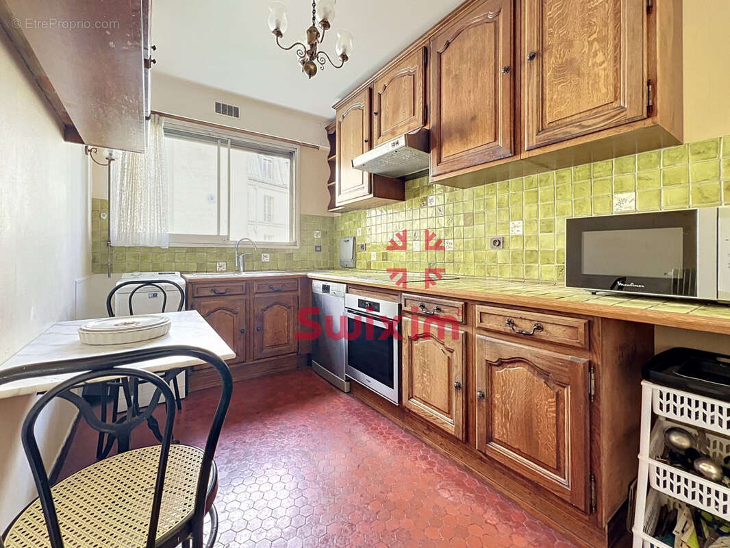 Appartement à PARIS-11E