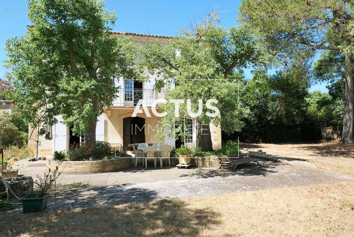 Maison à CORNILLON-CONFOUX