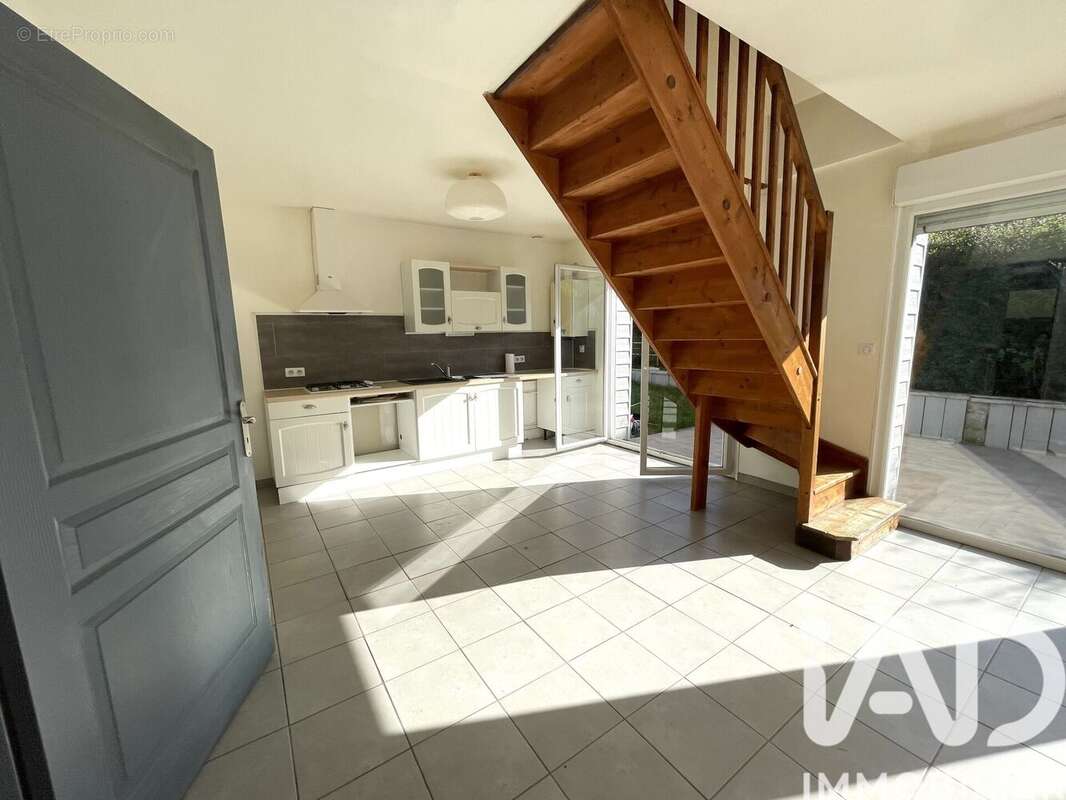 Photo 6 - Maison à TREDREZ-LOCQUEMEAU