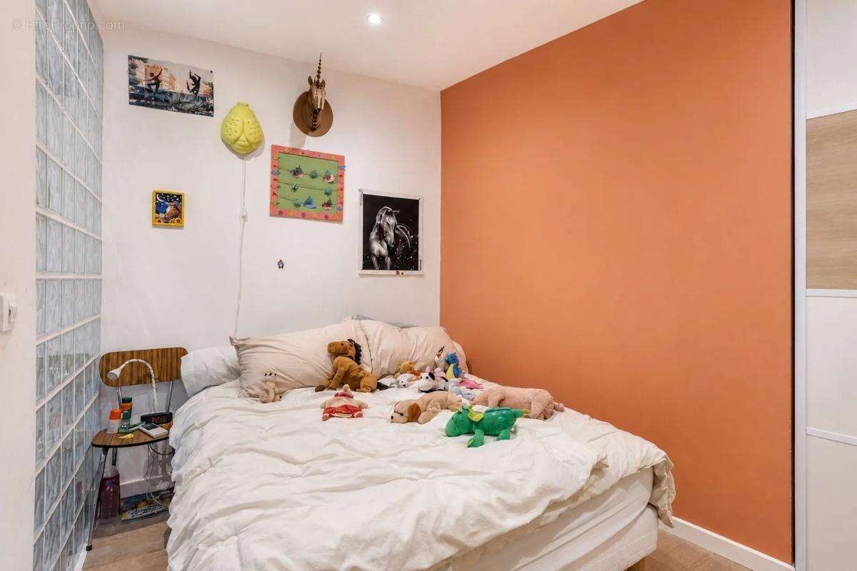 Appartement de 4 pièces de 118 m² à Nîmes - photo 12