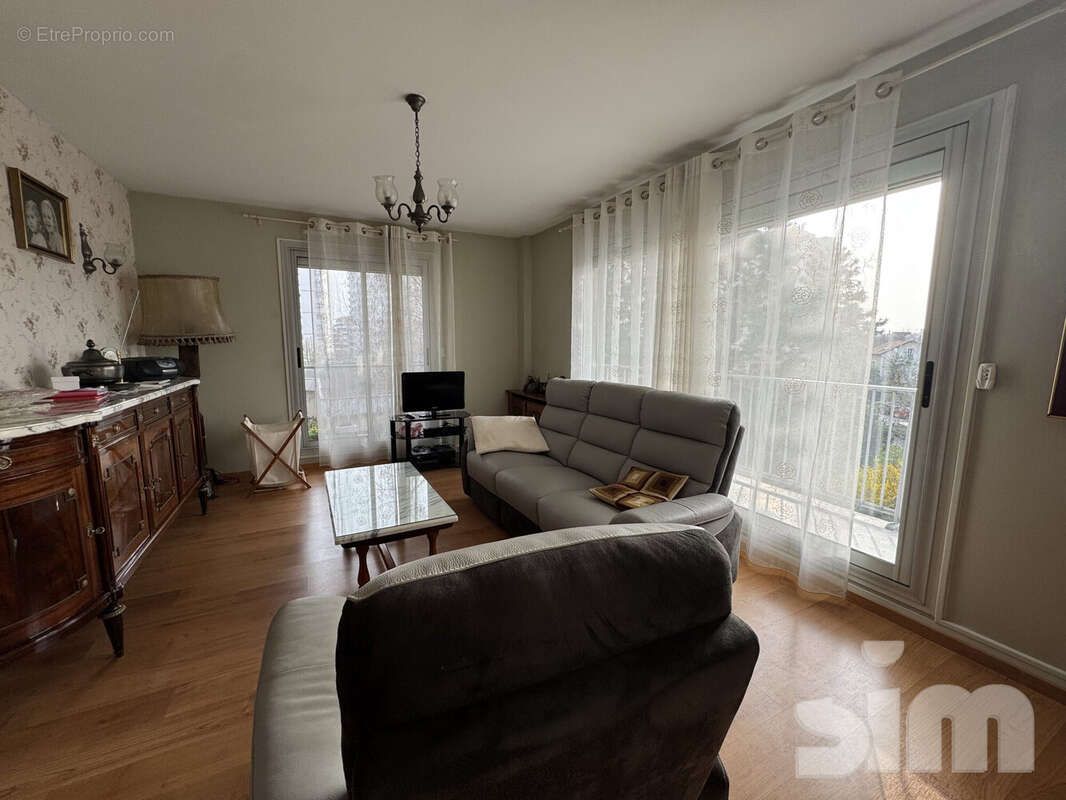 Appartement à CHELLES