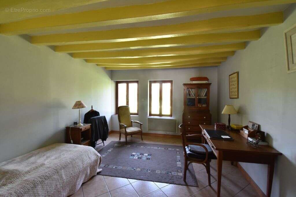 Maison à SURY-ES-BOIS