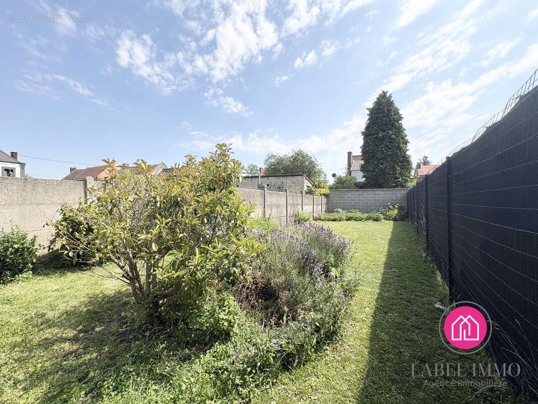Appartement 100 m² à Auberchicourt  - photo 6