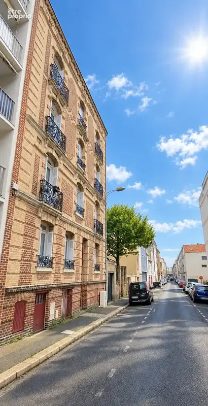 Chambre aménagée sous comble 6.30 en loi Carrez à vendre Secteur COTY - photo 2