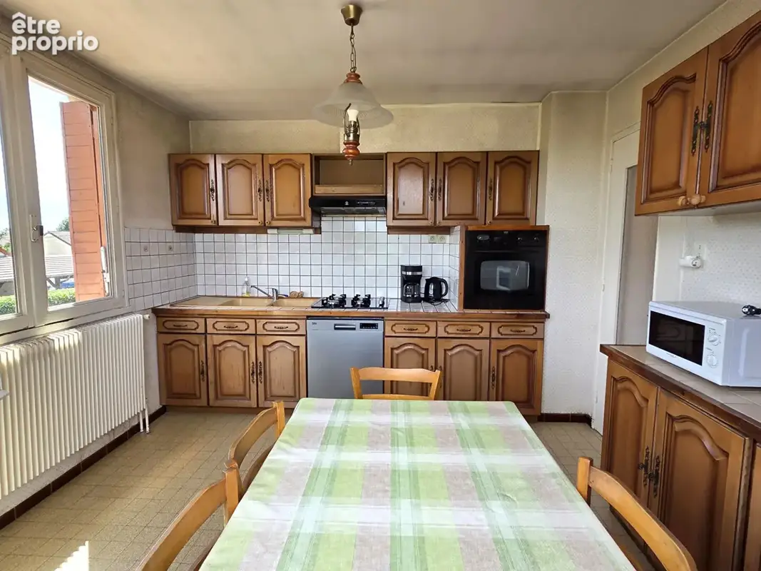 Maison individuelle de 75m²  à rénover - Terrain de 1 750 m² - Grenier aménageable - À 3 min de Bletterans - photo 5
