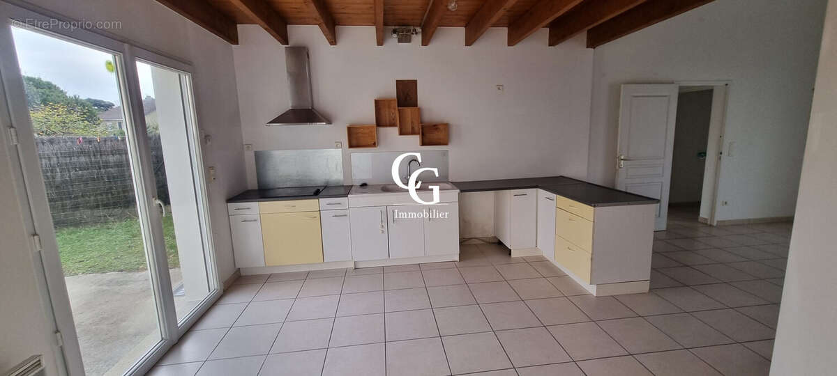 Maison à LA PLAINE-SUR-MER