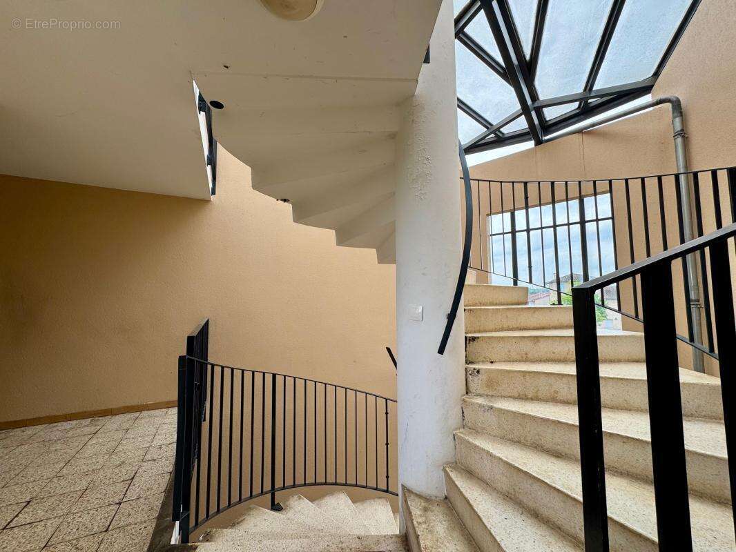 Appartement t4 - photo 17