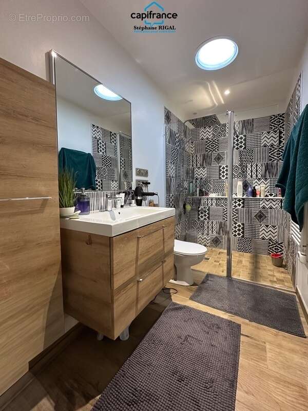 Propriete à vendre 7 pièces VILLENEUVE SUR LOT (47) de 229m2 habitables sur un terrain clos de 5965m2 - photo 11