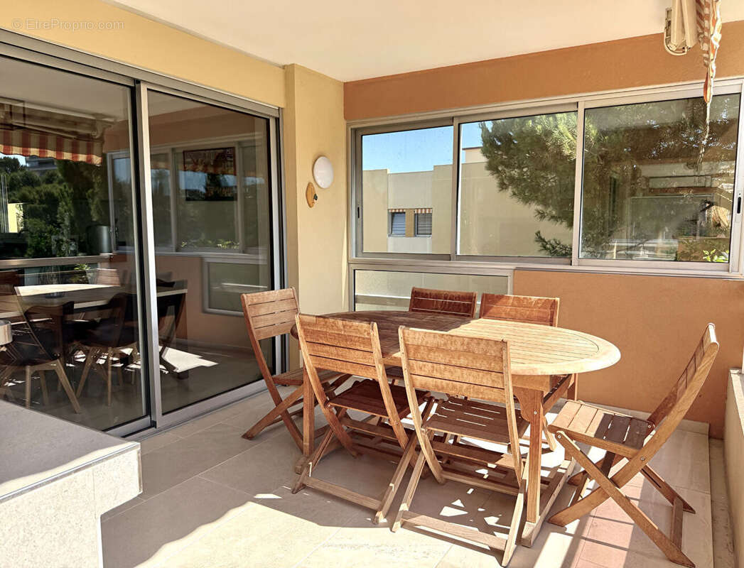 Appartement à VILLENEUVE-LOUBET