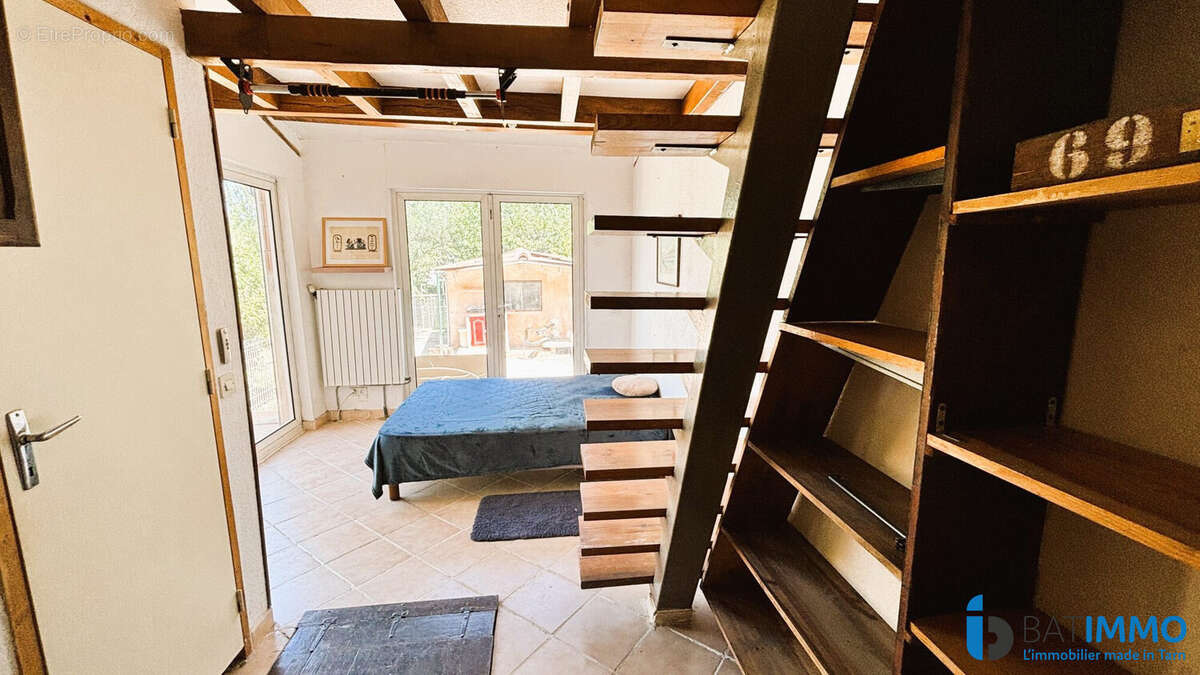 Maison 104 m² à Arthes  - photo 3