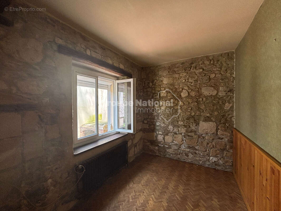 Maison à PIERREFONDS