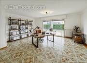 Commerce à LA TESTE-DE-BUCH