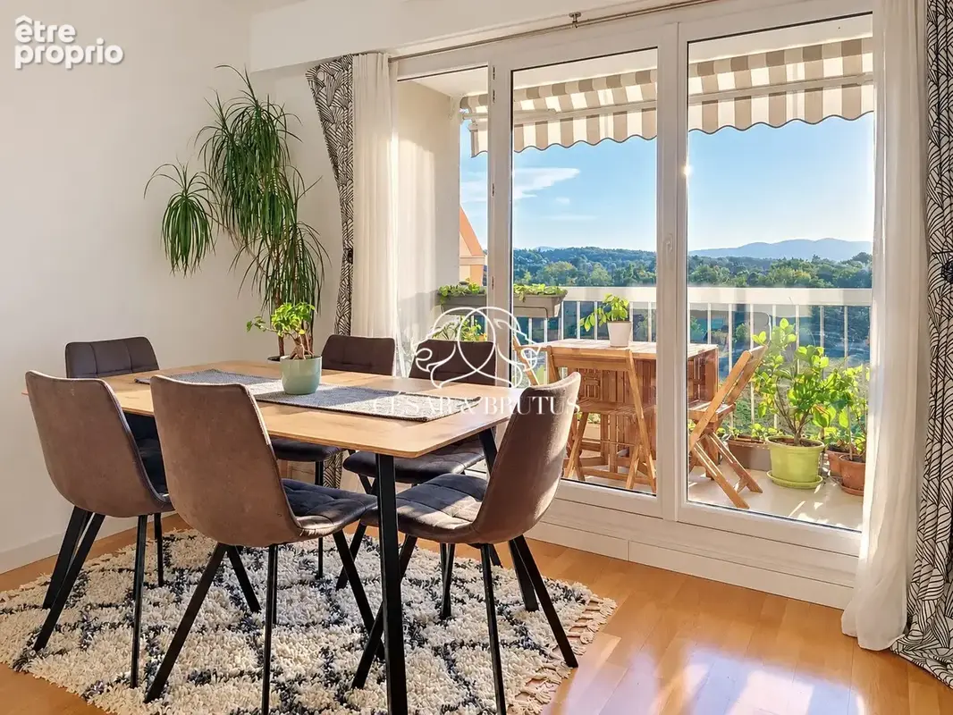 Appartement à FRANCHEVILLE