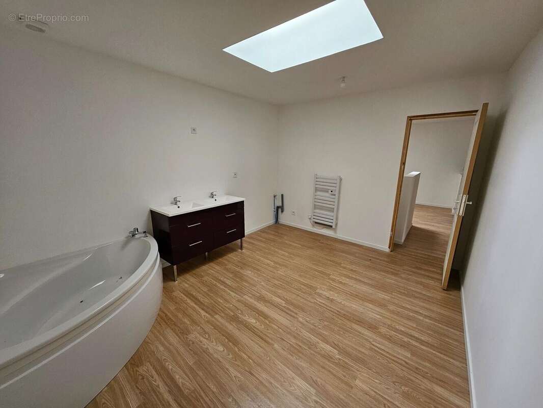 Photo 2 - Maison à CONDE-SUR-L'ESCAUT