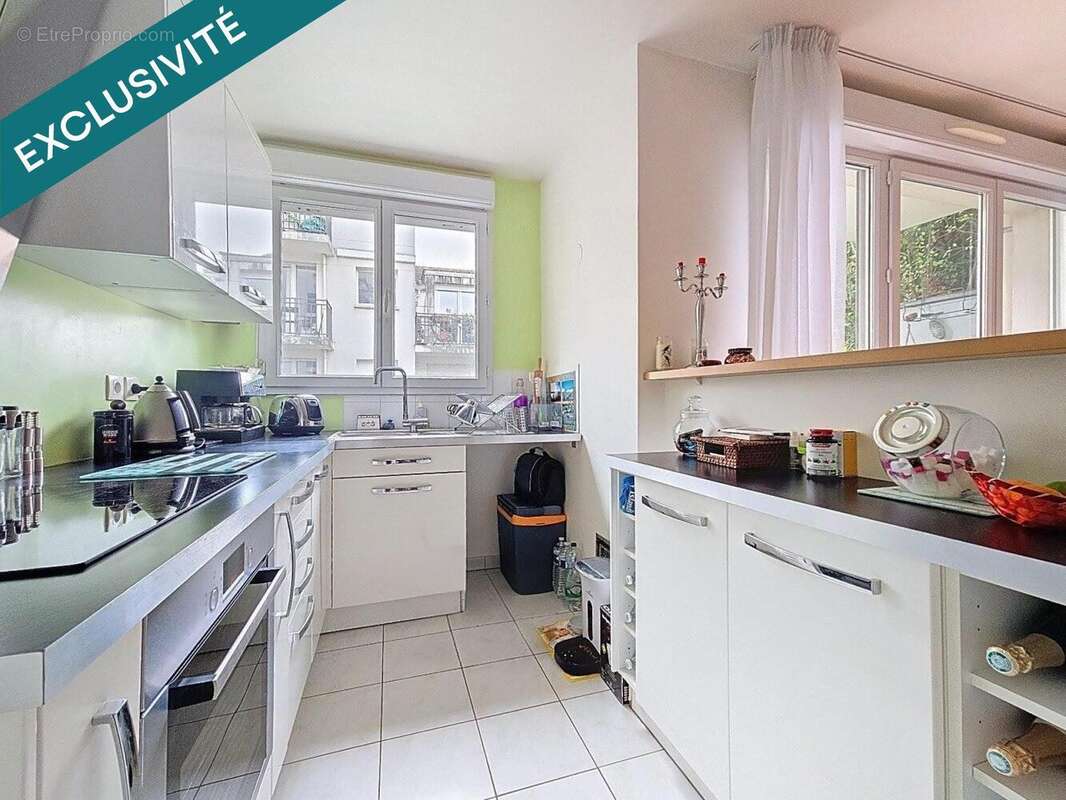 Photo 2 - Appartement à LES LILAS