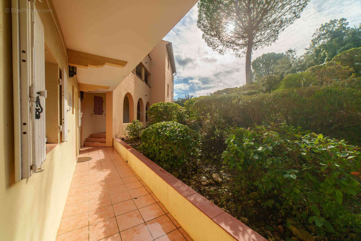 Appartement à MALLEMORT