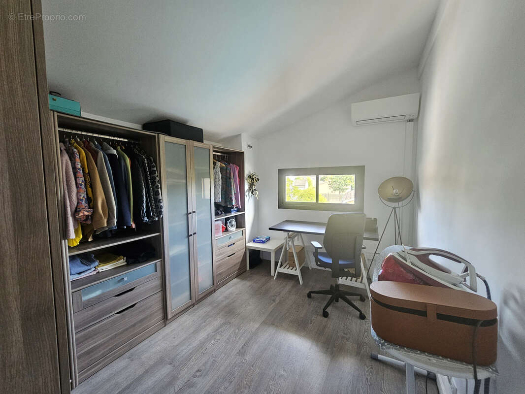 Maison familiale avec piscine à Avensan - photo 11