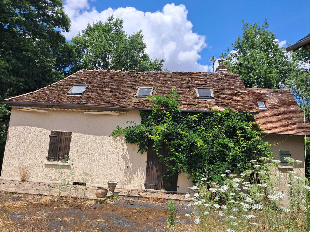 Maison à LUBERSAC