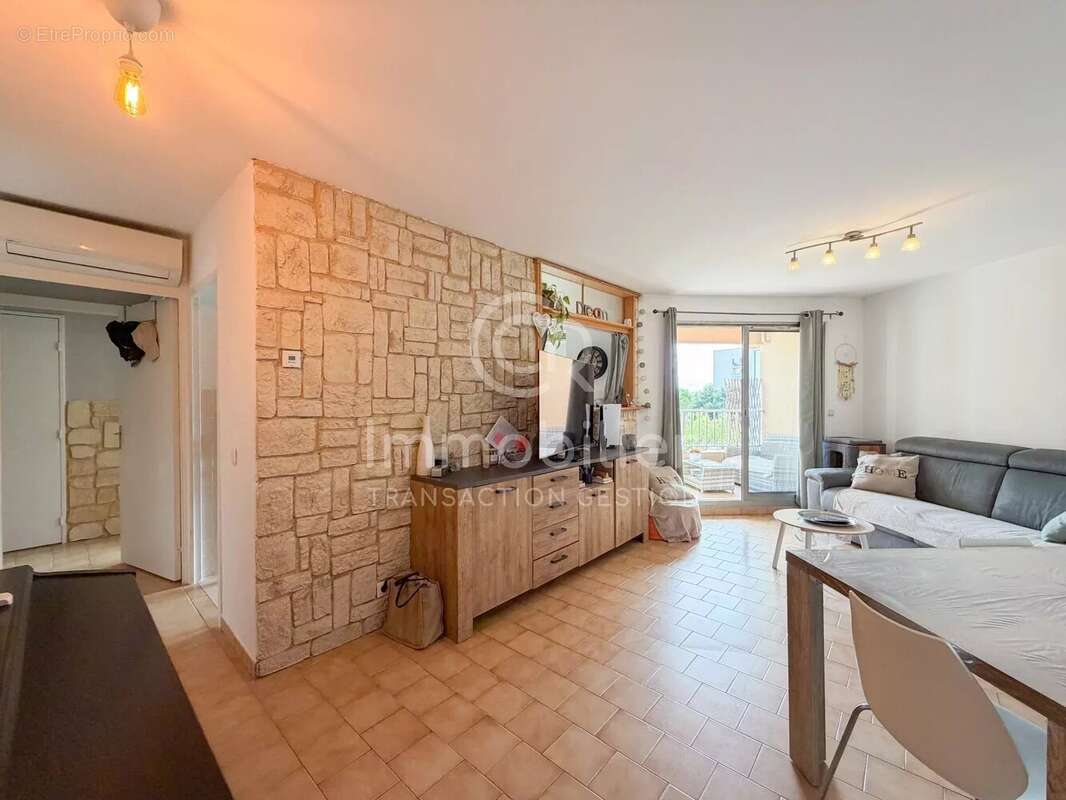 Appartement à LE CANNET